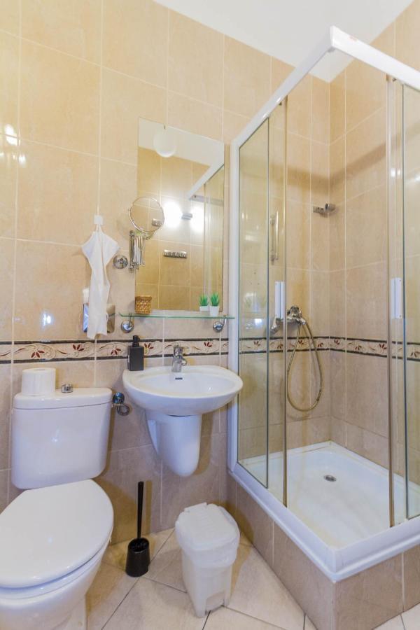Friend Of Deak Ferenc Apartman Budapest Kültér fotó